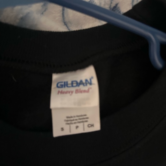 Halloween Graphic sweater & tee’s - Picture 4 of 9